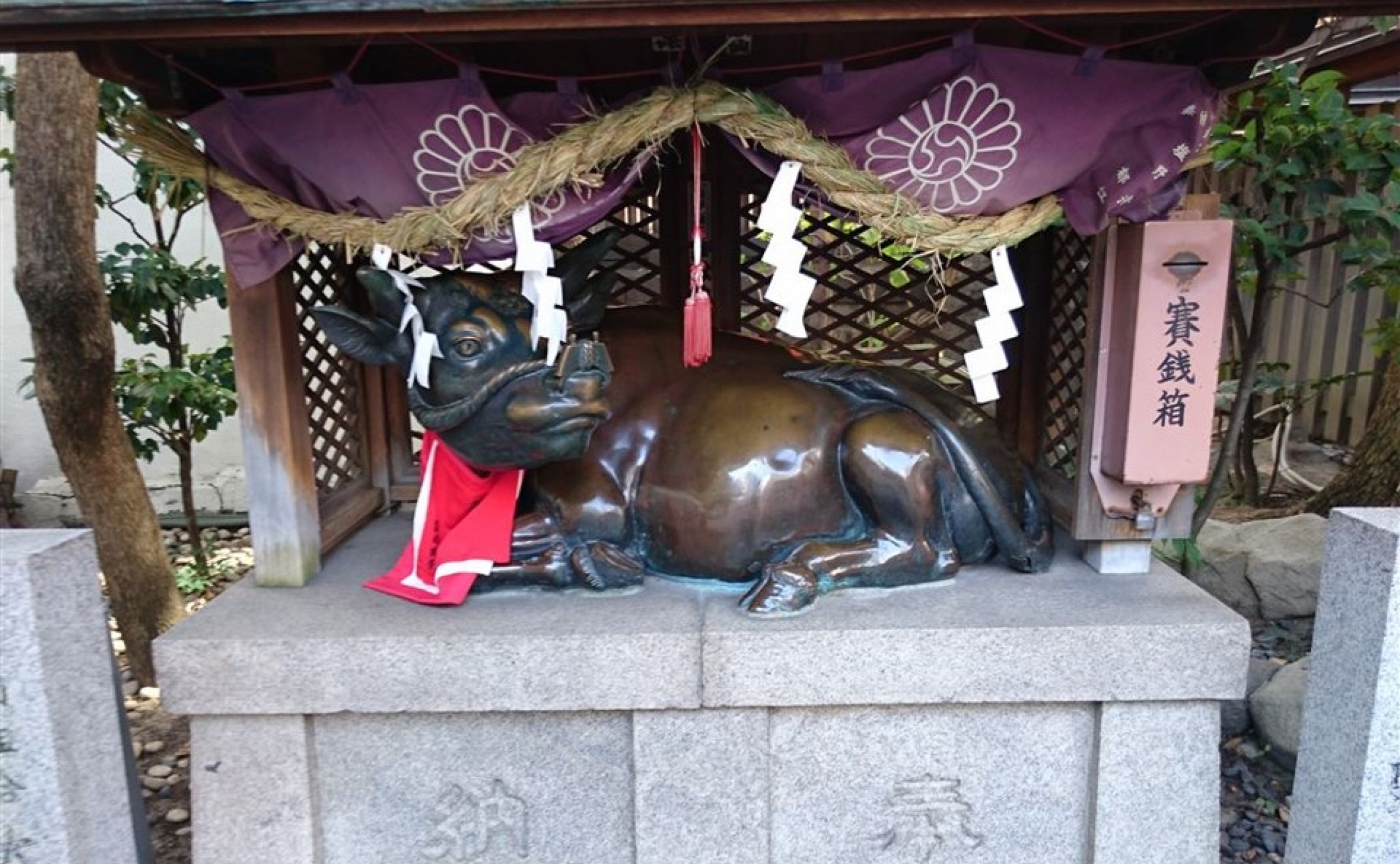 お初天神 正式名称 露天神社 つゆのてんじんしゃ の牛神さん Alcocca梅田 アルコッカ 梅田