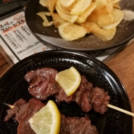 阪急梅田すぐ、お肉を食べるならココ！