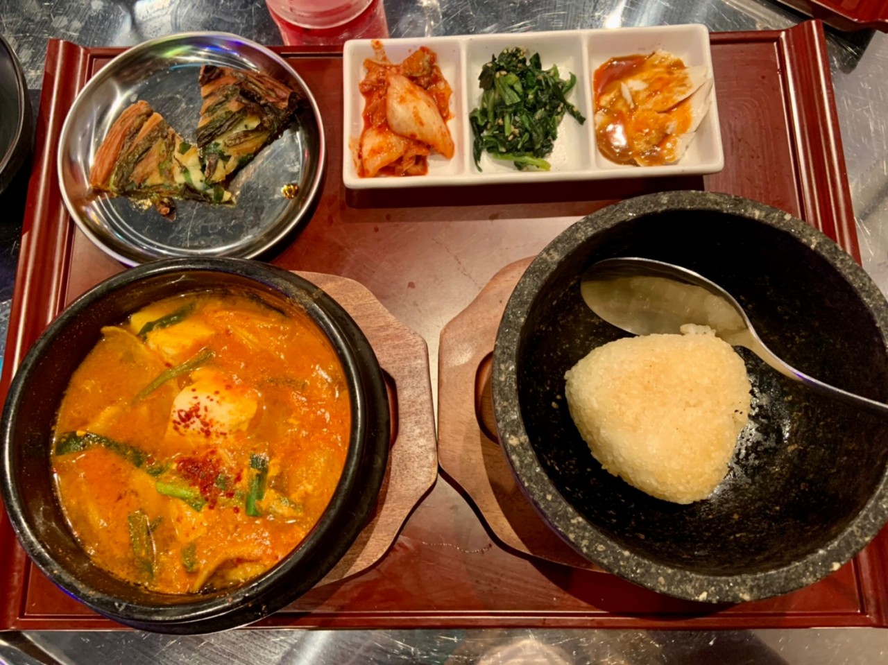 4月8日オープンまるで韓国ドラマの中！「韓国食堂 ジョンマッテン」 で超コスパランチを楽しむ