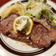 天六商店街ランチ💚