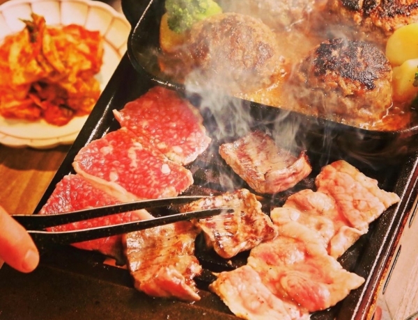 2階席でゆっくりお肉ランチ🥩サラダ・ライス・スープ付き😋
