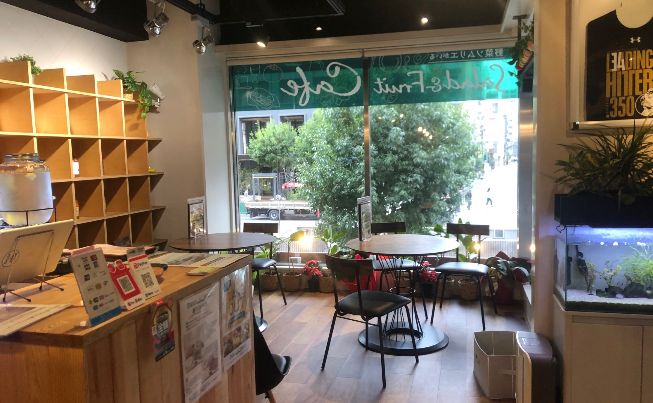 野菜嫌いも大満足のサラダのお店「DEGI VEGE」