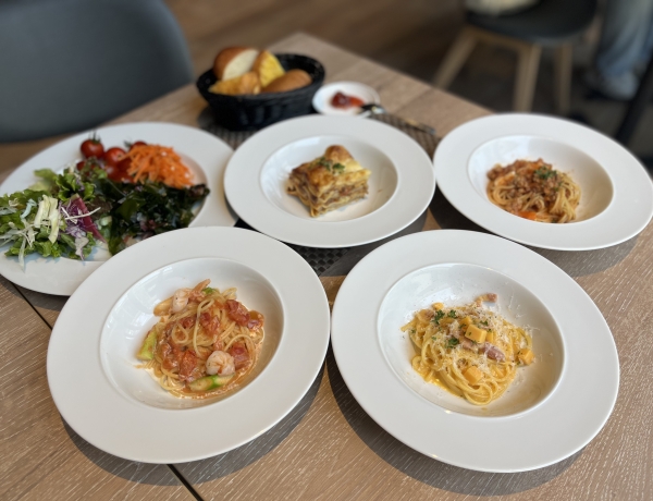 お洒落なホテルで出来立てパスタが食べ放題！！？