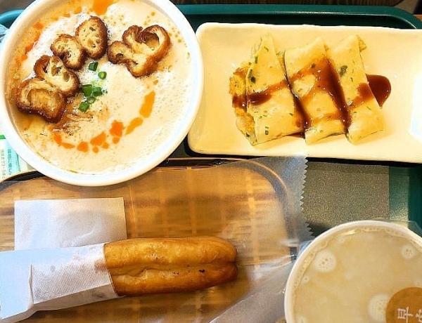 Alcocca News☆☆温かい豆乳スープで朝から元気チャージ！多彩な台湾朝食を楽しむ「wanna manna（ワナマナ） 大阪 南森町店」