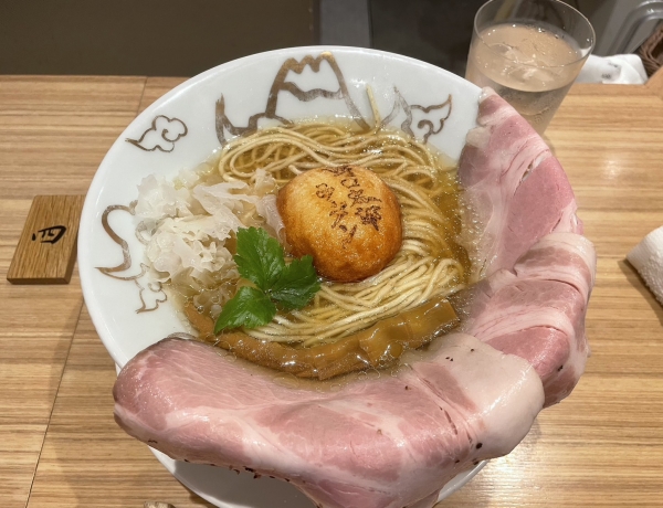 日本料理屋さんが手掛けるラーメン♪