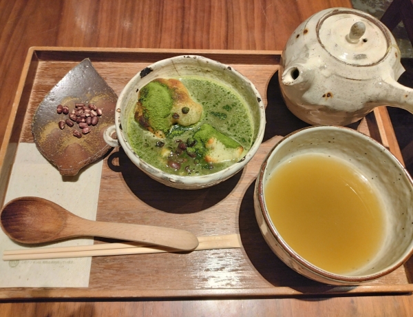 ゆっくりとお茶をしたい！CAFE大阪茶会大阪市北区天神橋