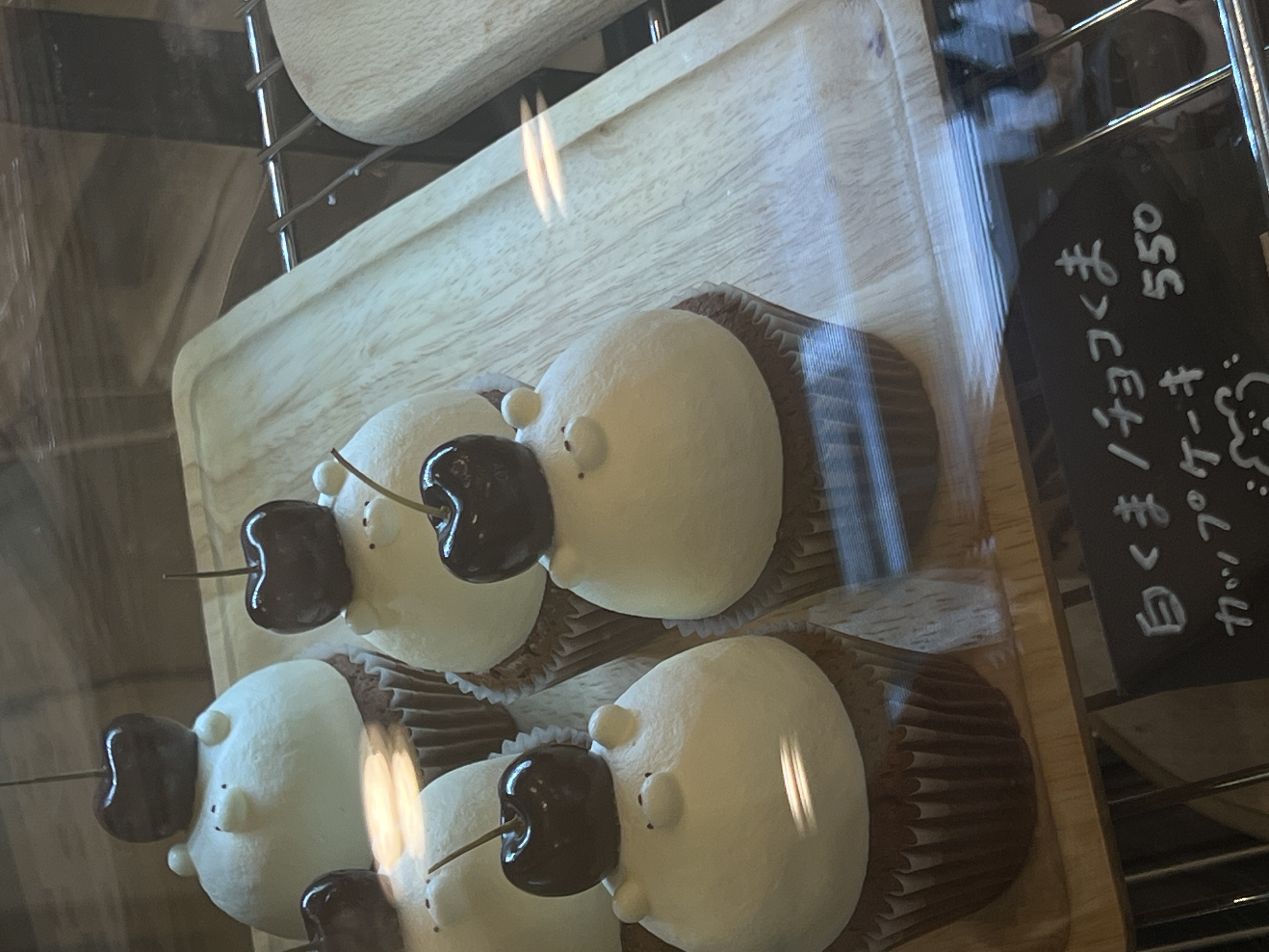 可愛いイエローカフェ🍰