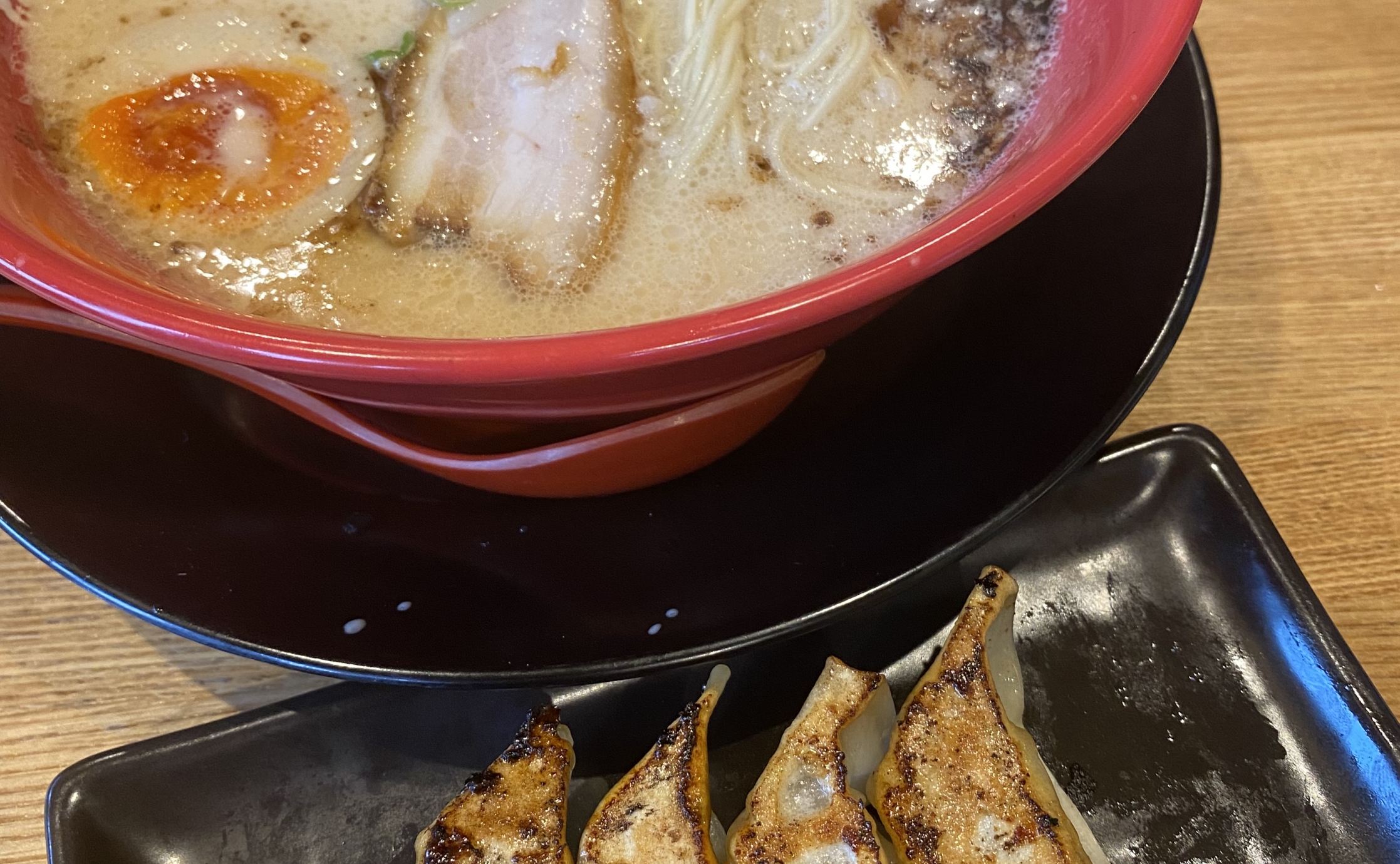 色々種類があって迷っちゃう♪牛骨スープラーメン｜Alcocca梅田 大阪 （アルコッカ 梅田 大阪）