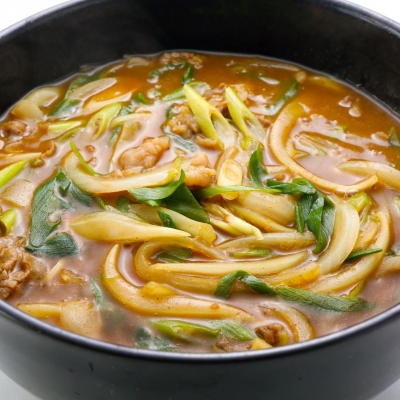 牛すじ肉カレーうどん