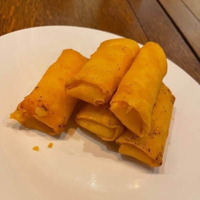 チーズロール(3本)|ワイズキッチン 大阪福島店